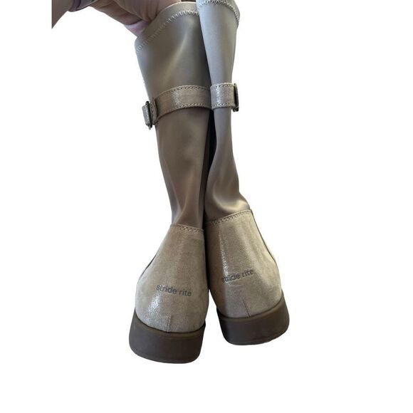 Stride Rite Willow Big Girl Lightweight Riding Boot Gold size 4W - Picture 7 of 10